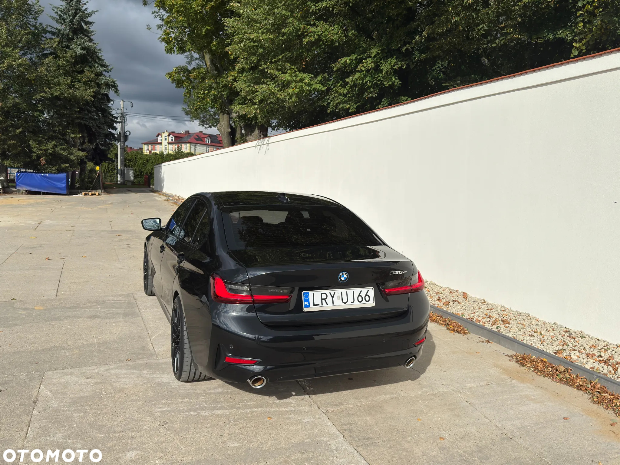 BMW Seria 3 330e Sport Line - 24