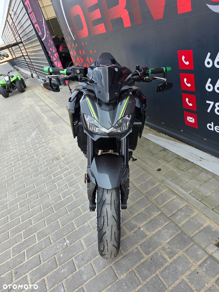Kawasaki Z 900 - 17