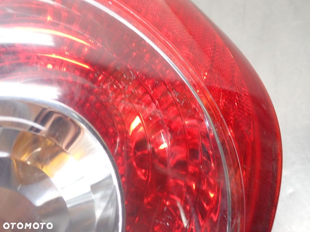 LAMPA PRAWA TYLNA CHEVROLET EPICA II 2.0 - 2