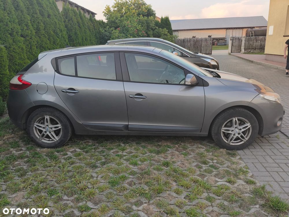 Renault Megane 1.6 16V Authentique Euro5 - 7