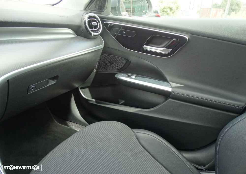 Mercedes-Benz C 220 - 22