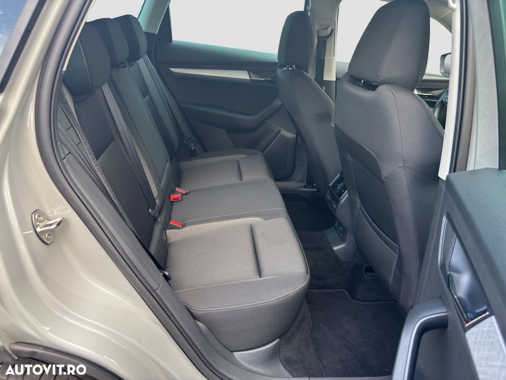 Skoda Karoq 2.0 TDI SCR 4x4 DSG Style - 9