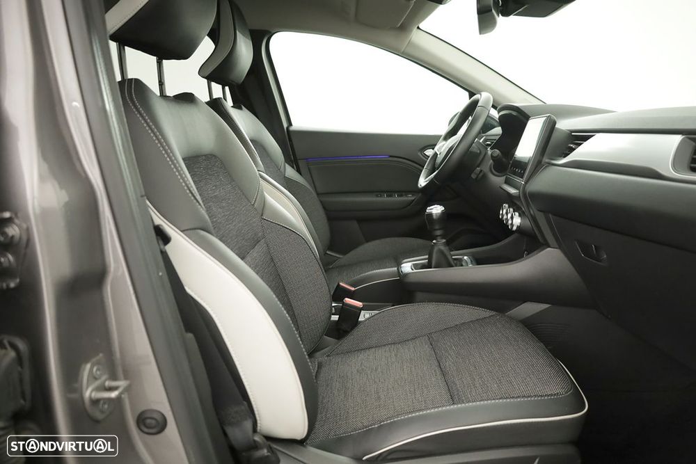 Renault Captur 1.0 TCe Techno Bi-Fuel - 23