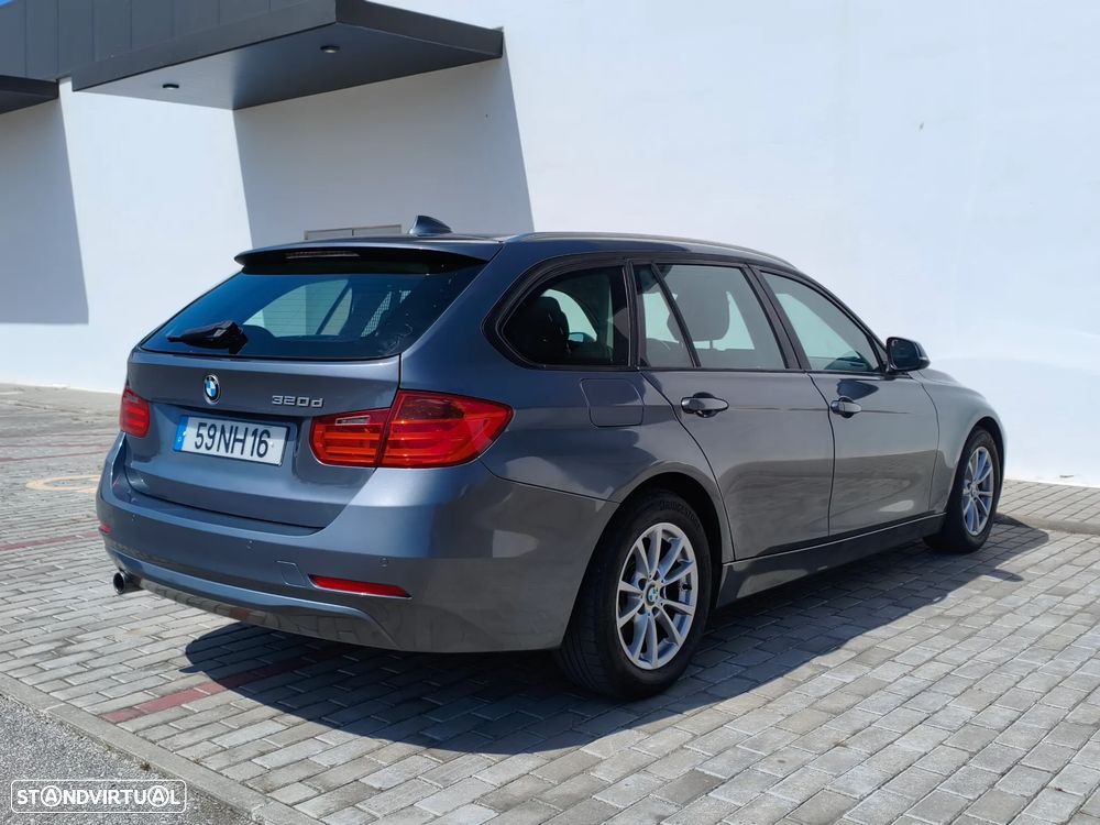 BMW 320 d Line Sport - 15