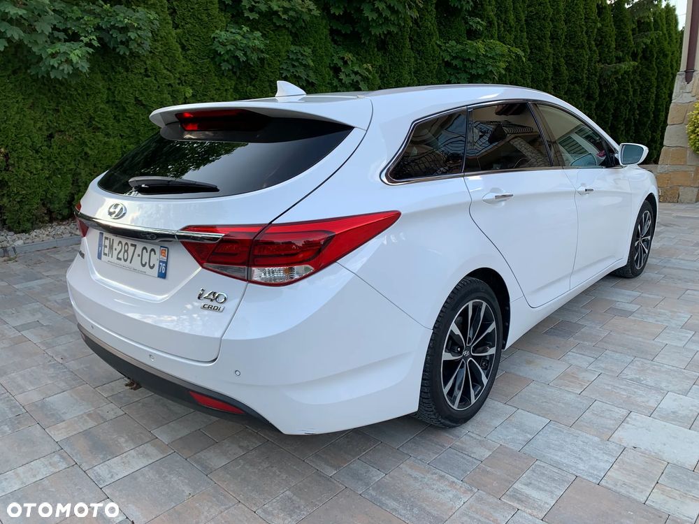 Hyundai i40 Kombi blue 1.7 CRDi DCT Premium - 7