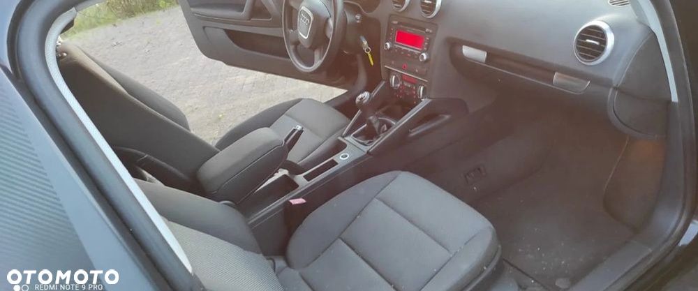Audi A3 3-drzwiowe 1.6 TDI DPF S line Sportpaket (plus) - 28
