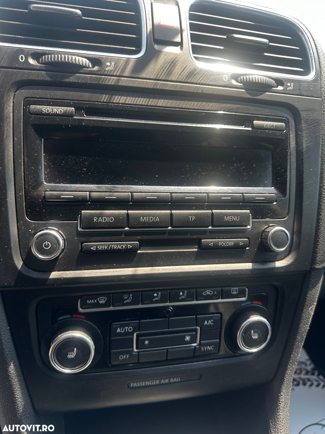 Volkswagen Golf 1.6 TDI 4Motion BMT Highline - 21