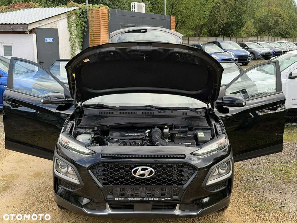 Hyundai Kona - 32