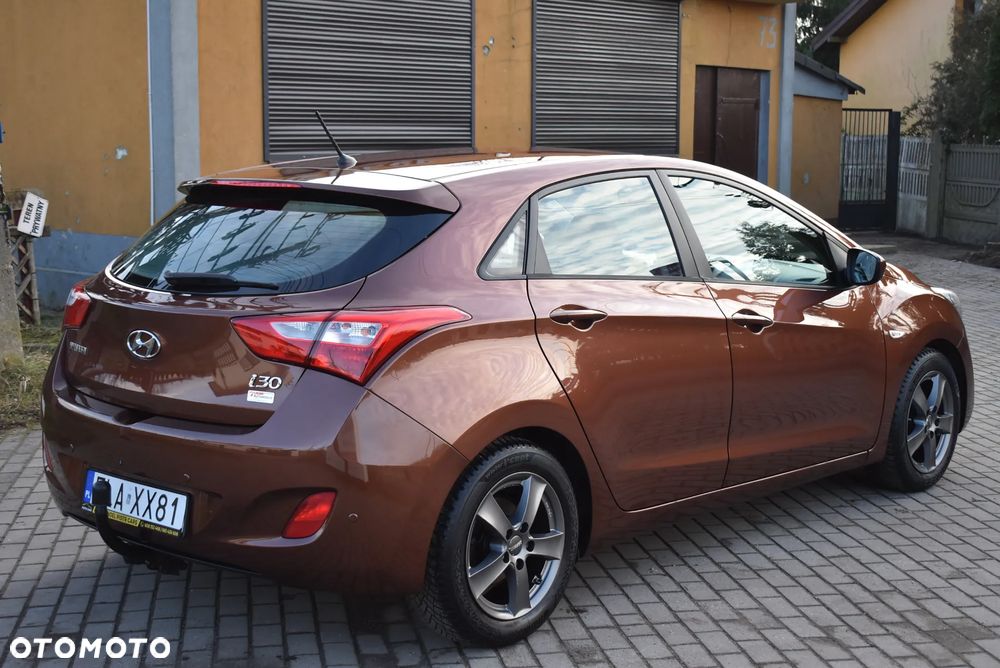 Hyundai i30 - 11