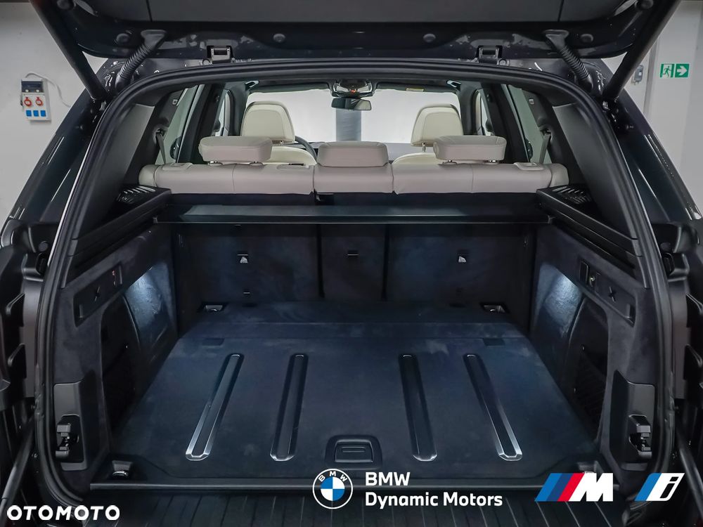 BMW X5 xDrive30d - 13