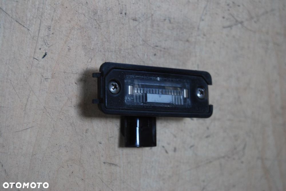 LAMPKI PODŚWIETLENIA TABLICY 1J6943021B LEON II GOLF IV LEON I 1J6943021 - 7