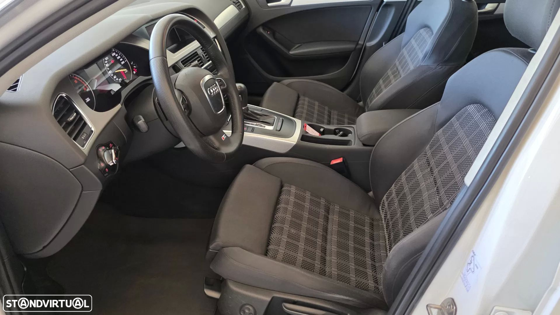 Audi A4 2.0 TDI S-line Multitronic - 6