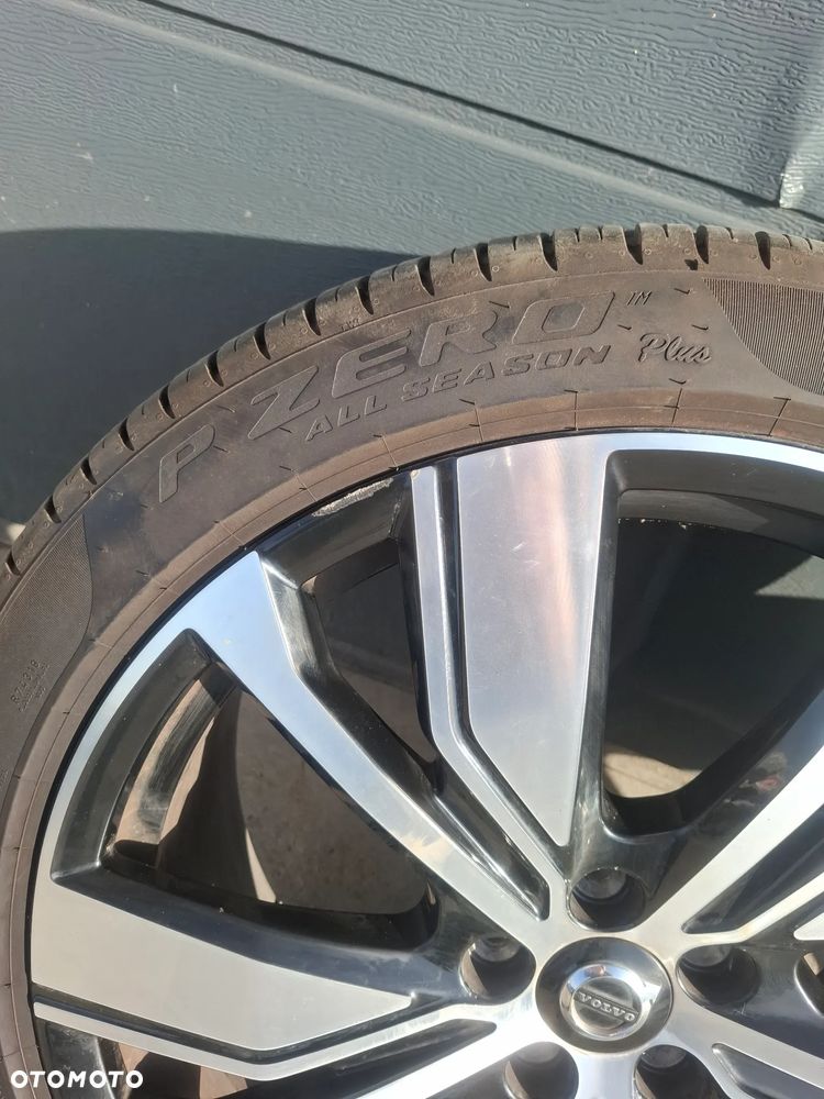 Volvo Koła  Felgi 32134538 - 4