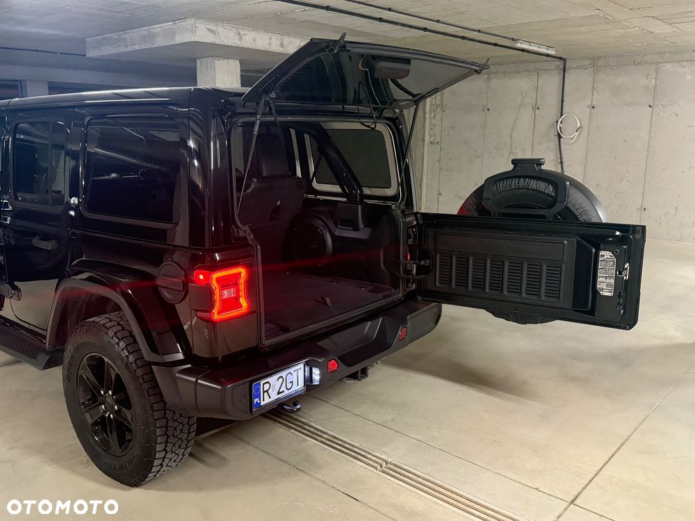 Jeep Wrangler - 5
