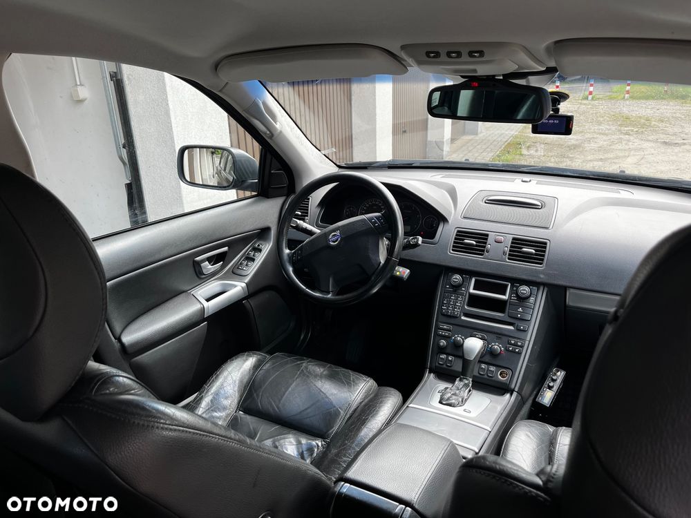 Volvo XC 90 D5 Executive - 7