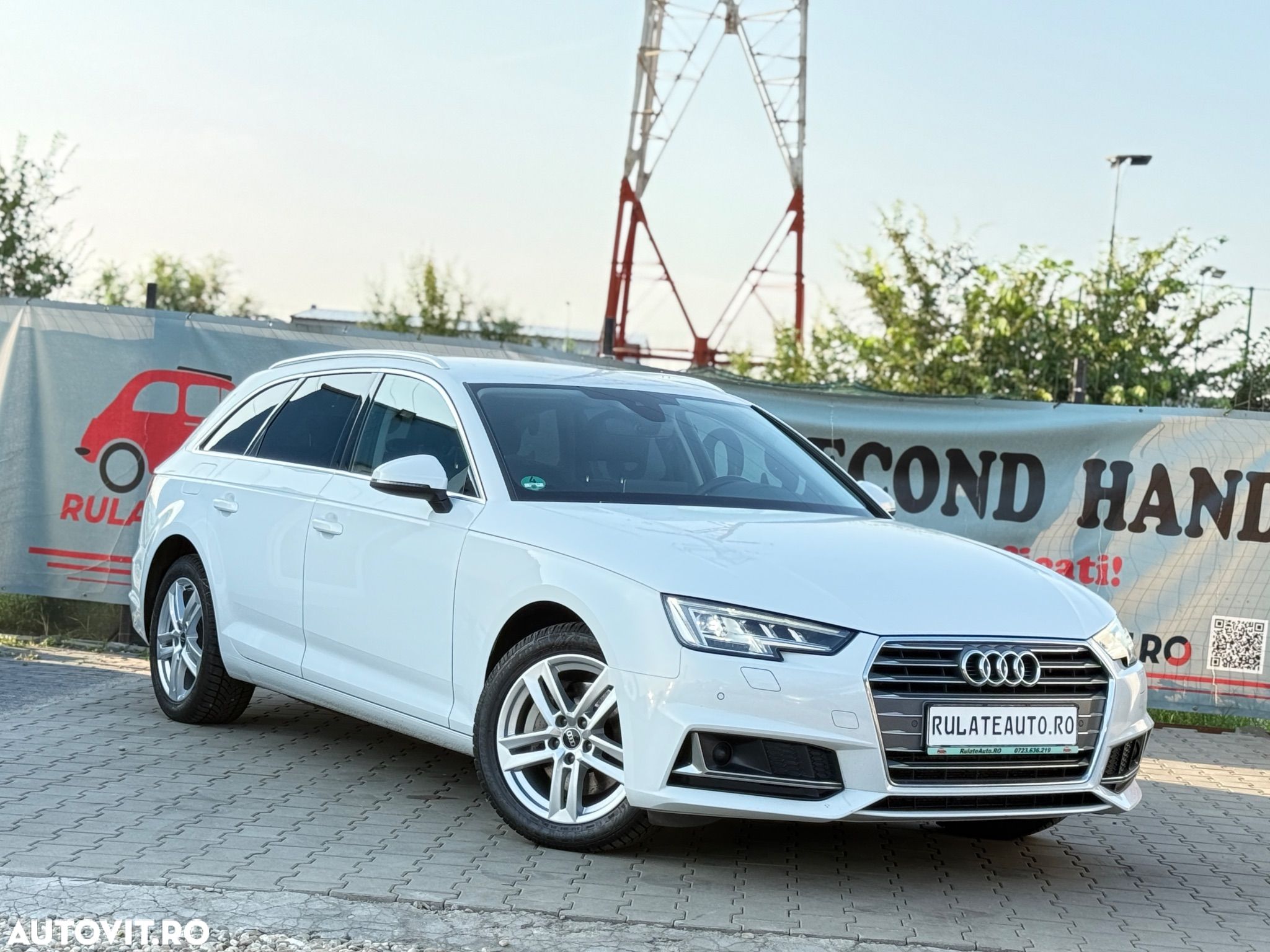 Audi A4 Avant 40 TDI S tronic - 1