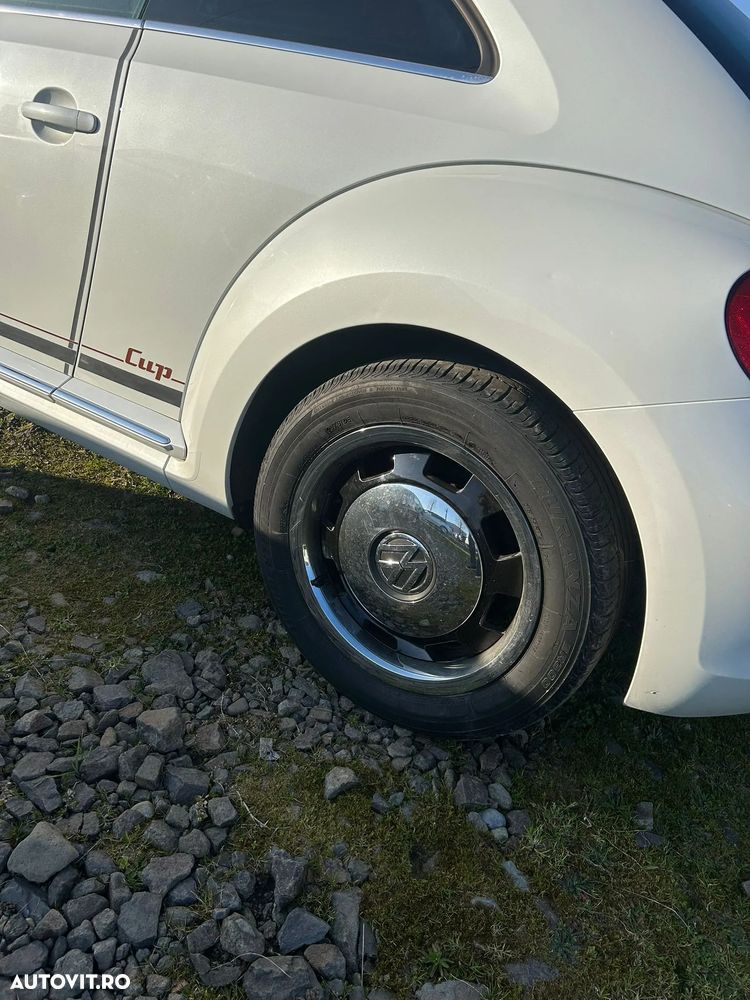 Volkswagen Beetle - 8