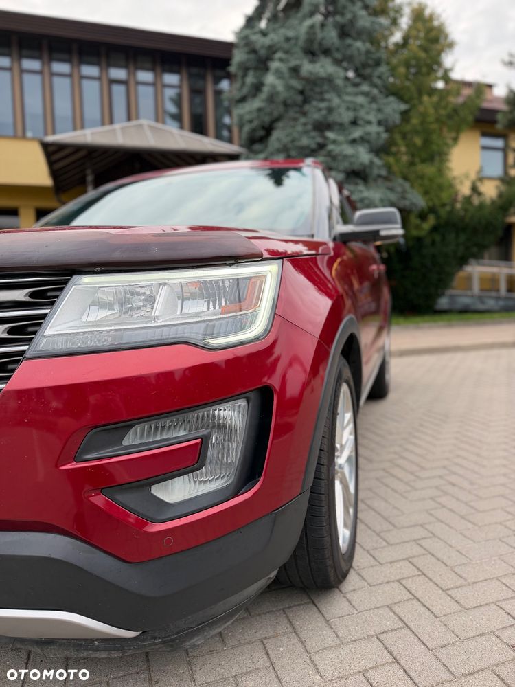 Ford Explorer - 28