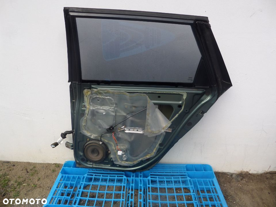 NISSAN PRIMERA P12 KOMBI DRZWI PRAWE PRZÓD TYŁ DV9G - 6