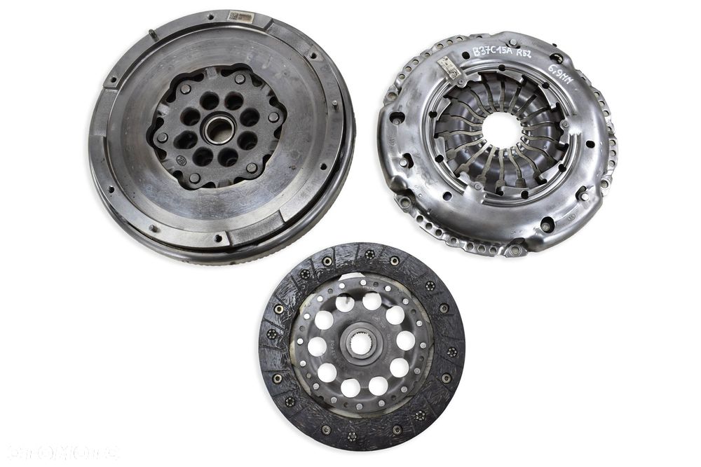 Koło Dwumasowe Sprzęgło MINI F55 F56 F57 BMW F45 F46 1.5d B37C15A 8600210 - 1