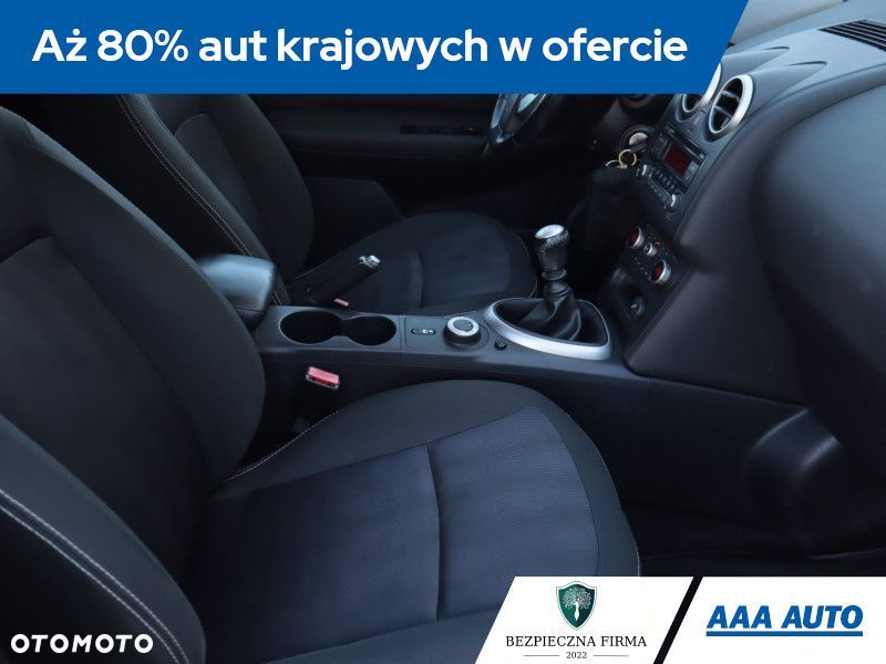 Nissan Qashqai+2 - 10