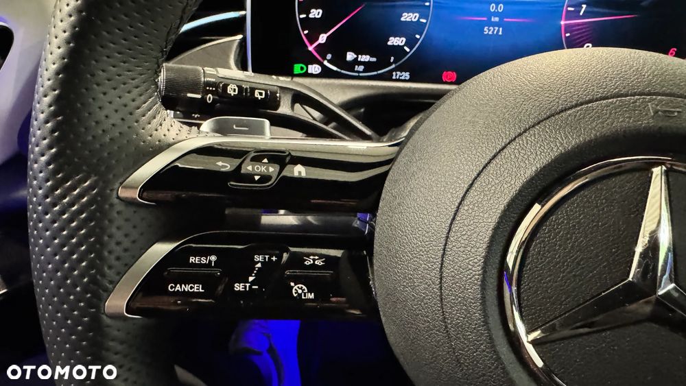 Mercedes-Benz Klasa E 220 d mHEV 4-Matic AMG 9G-Tronic - 13