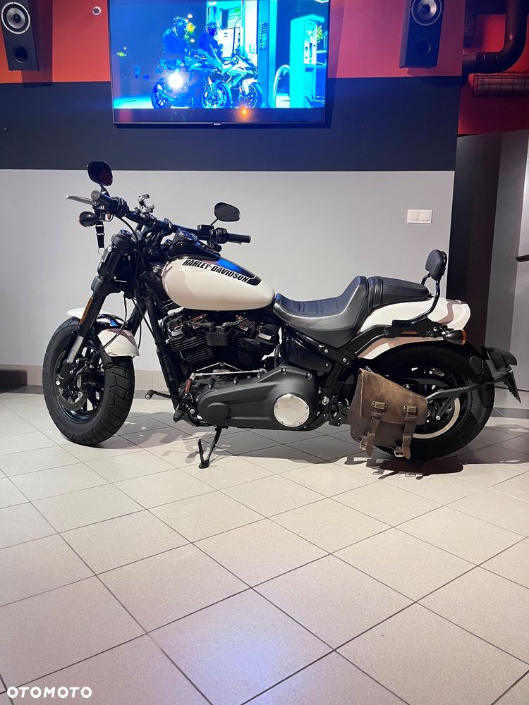 Harley-Davidson Softail Fat Bob - 8