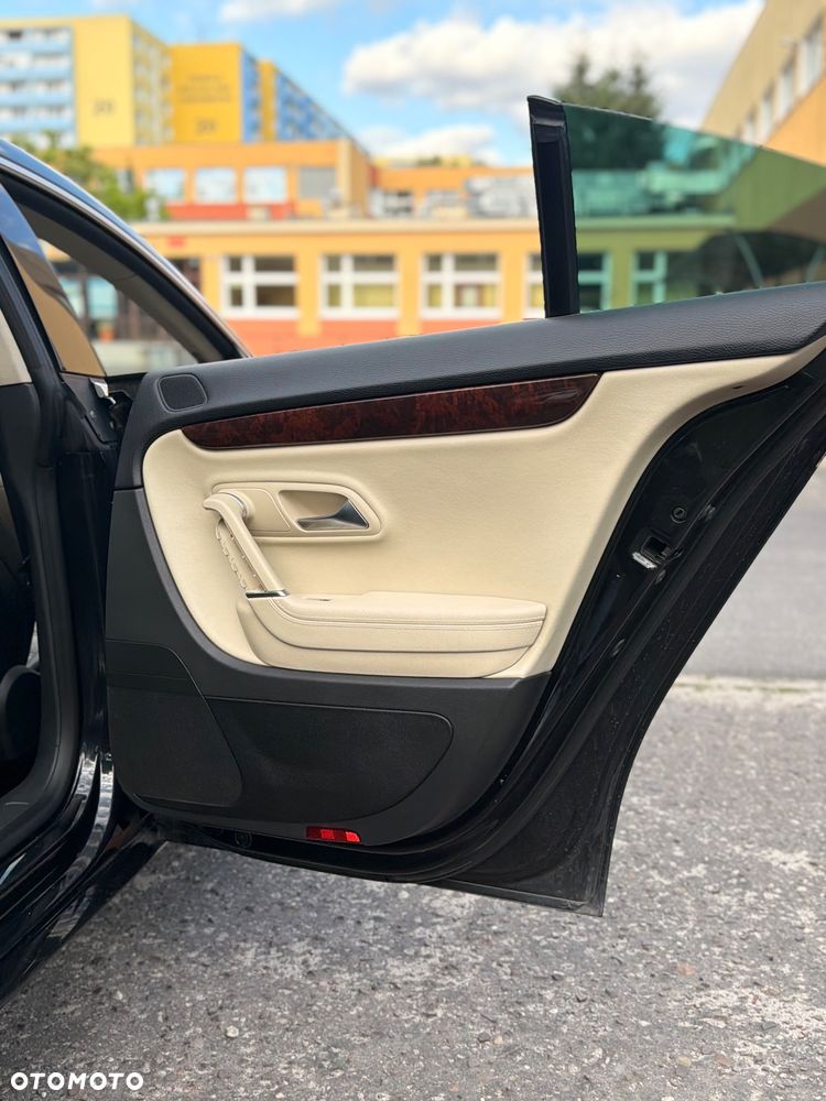 Volkswagen Passat CC 2.0 TDI DPF DSG - 27