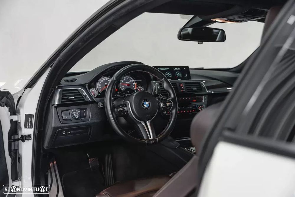 BMW M4 - 30