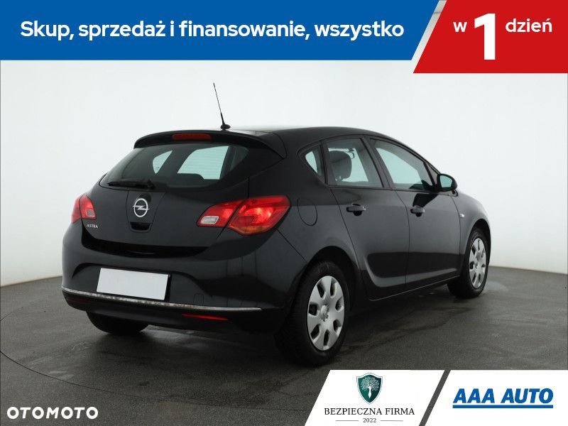 Opel Astra - 7