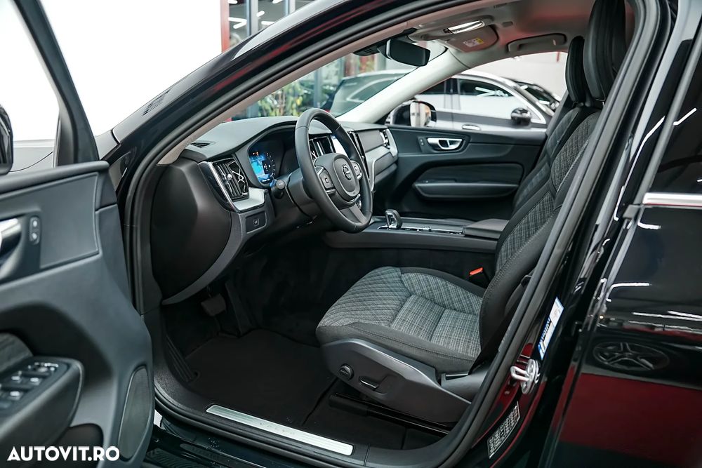 Volvo XC 60 B4 D Core - 4