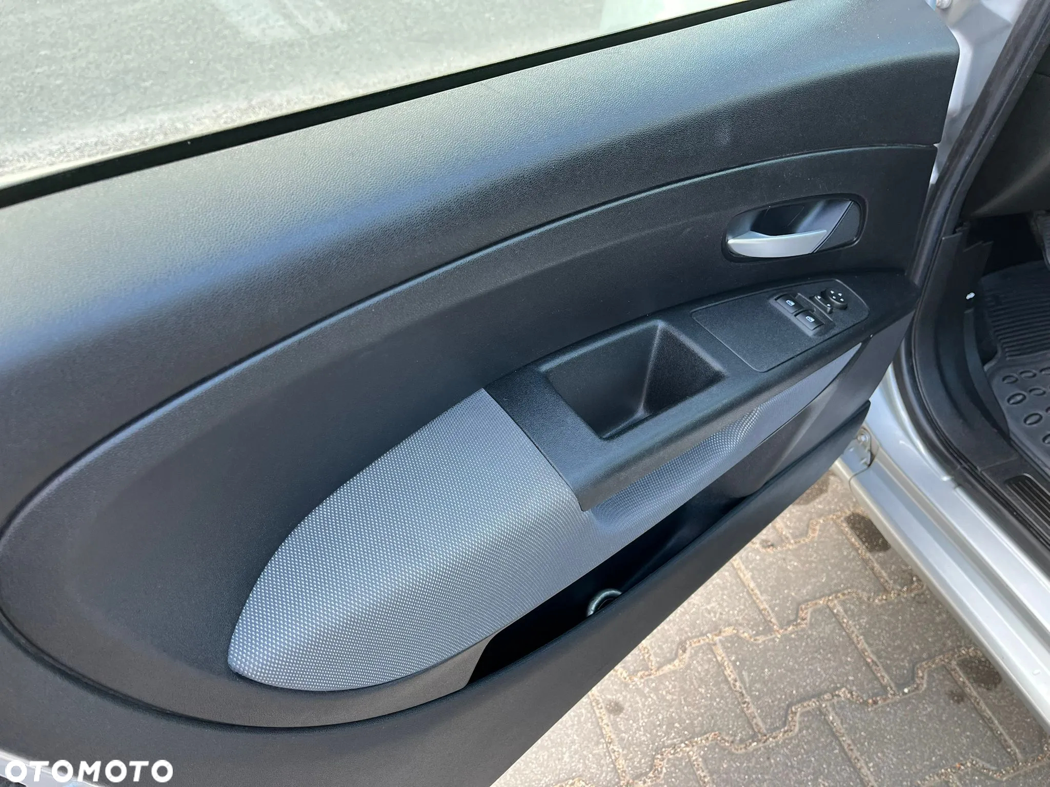 Fiat Punto 1.4 Easy Pakiet Easy Plus S&S - 9