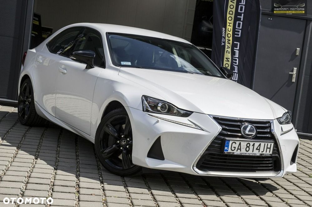 Lexus IS - 4