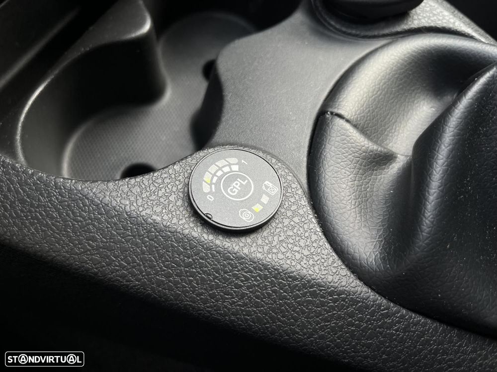 Dacia Sandero 1.2 16V Confort Bi-Fuel - 25