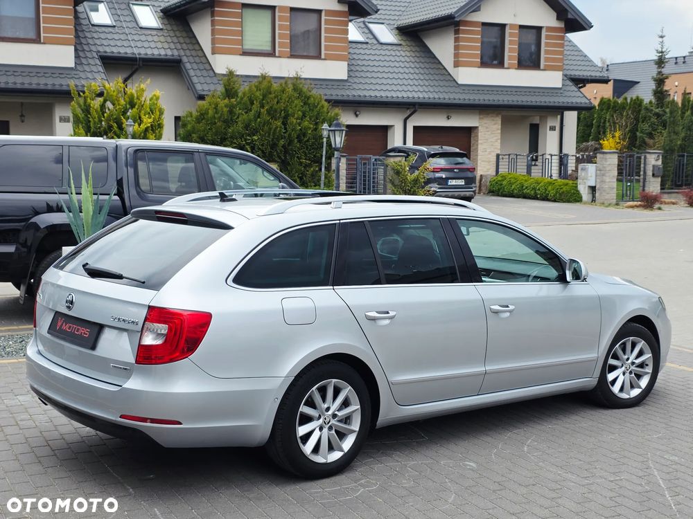 Skoda Superb 1.6 TDI Platinum - 6