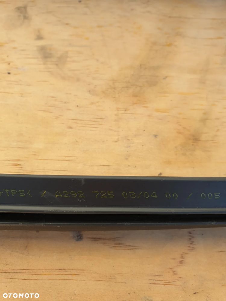 LISTWA ZGARNIAJĄCA PRZYSZYBOWA  LEWY LEWA  PRZÓD TYŁ MERCEDES S KLASA  W222 A2226730165 A22267303 USZCZELKA DRZWI - 9