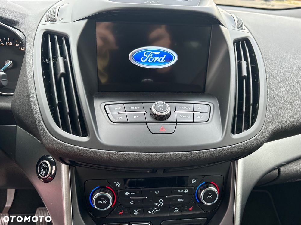 Ford Kuga 2.0 TDCi 4x2 Titanium - 36