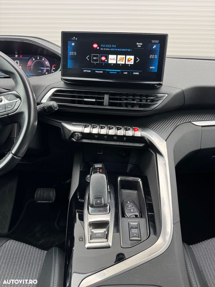 Peugeot 3008 PureTech 130 Stop & Start GPF EAT8 Allure - 18