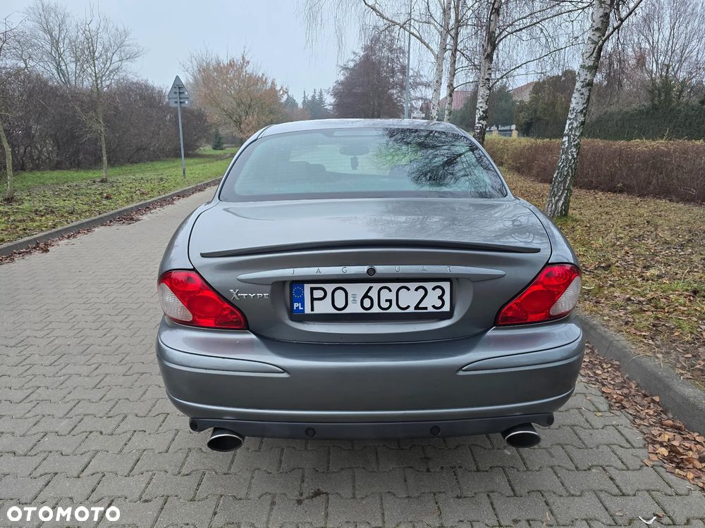Jaguar X-Type 3.0 V6 4x4 Sport - 6
