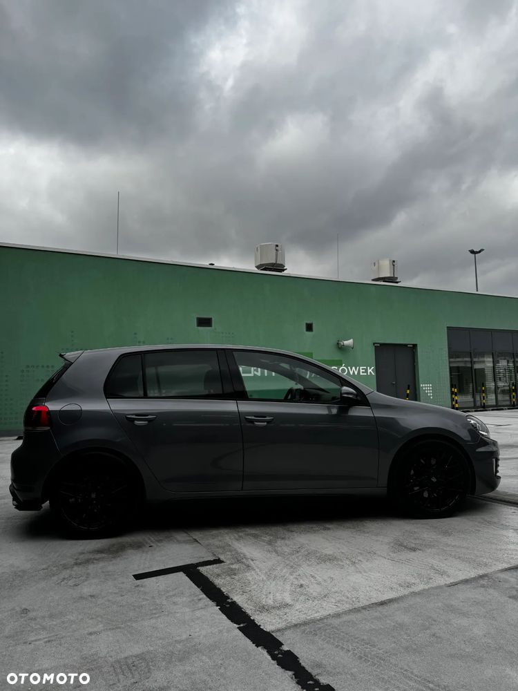 Volkswagen Golf VI 2.0 TSI GTI - 3