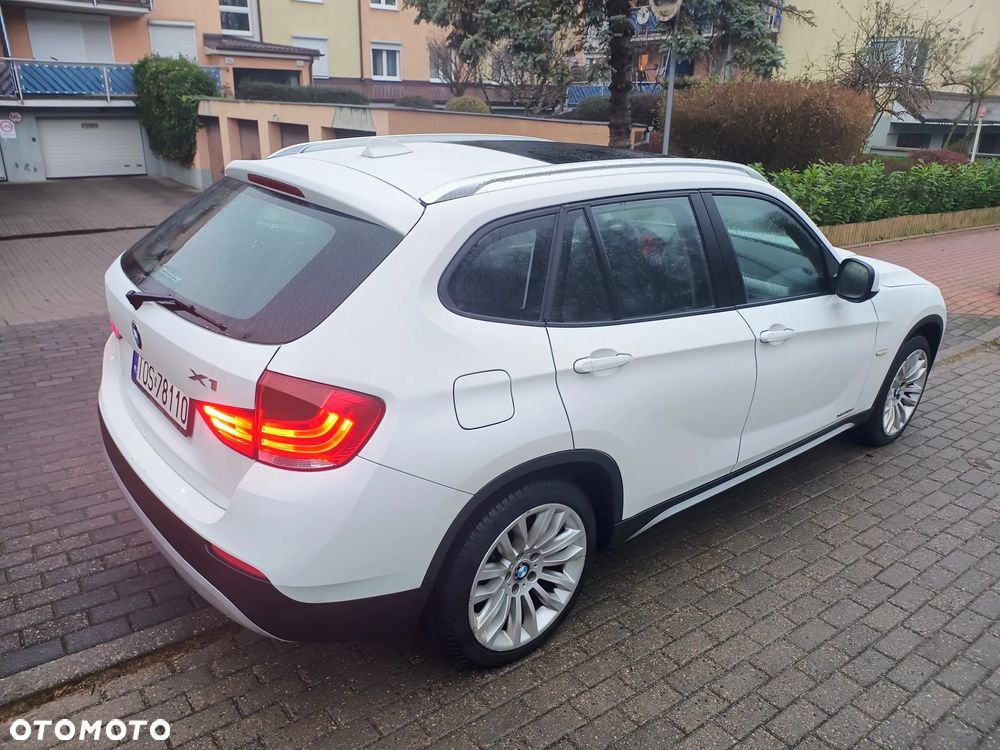 BMW X1 xDrive18d - 8