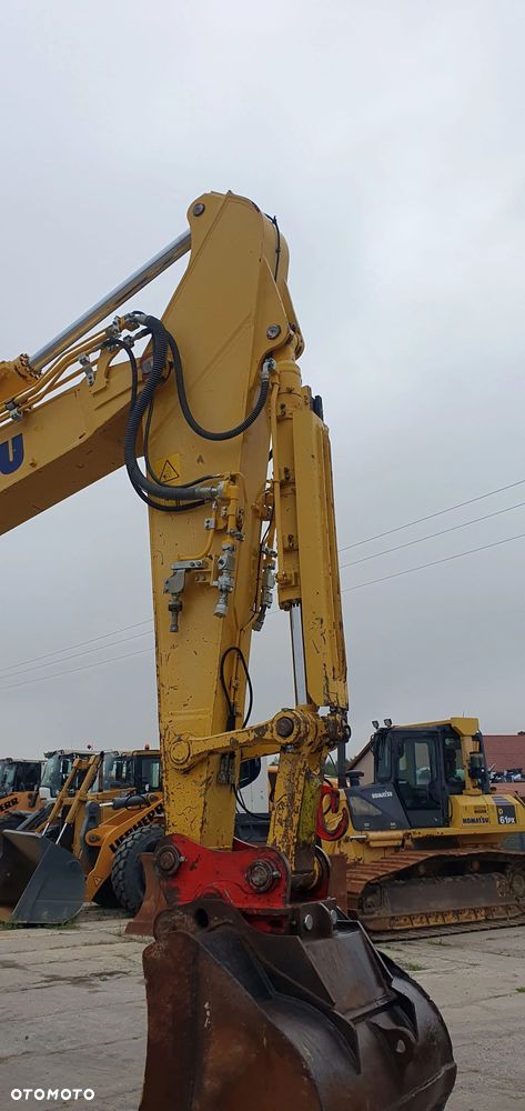 Komatsu PC240 NLC-10 - 11