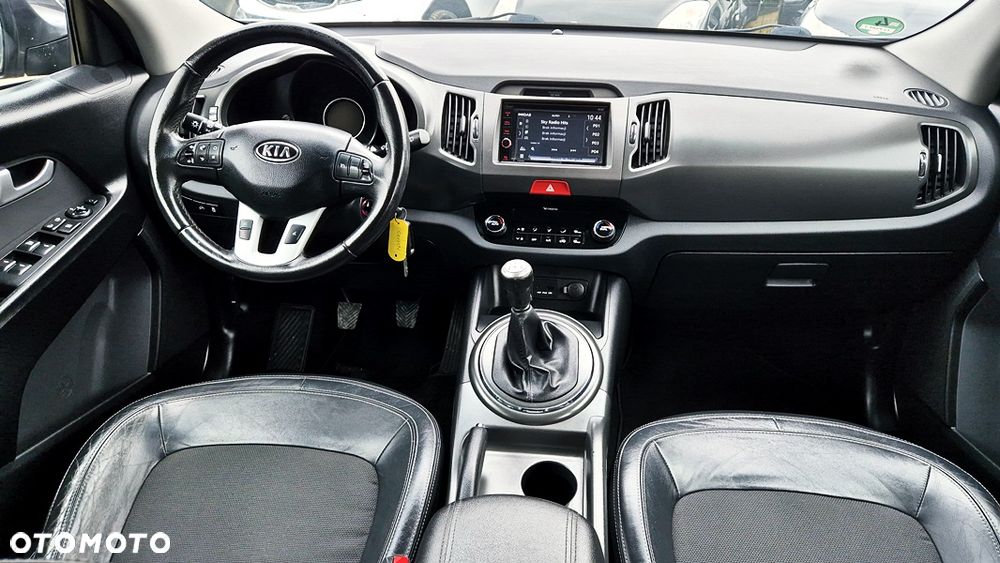 Kia Sportage 2.0 CVVT 2WD Spirit - 33