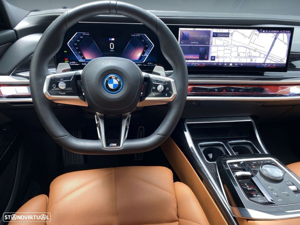 BMW 750 750e xDrive Pack Desportivo M - 6