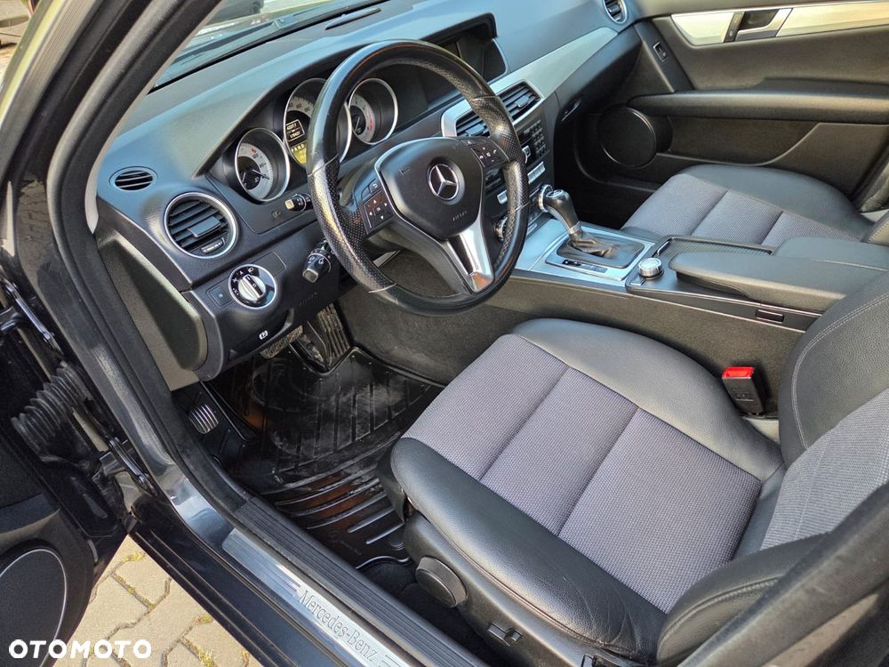 Mercedes-Benz Klasa C 200 T Kompressor Automatik Avantgarde - 6