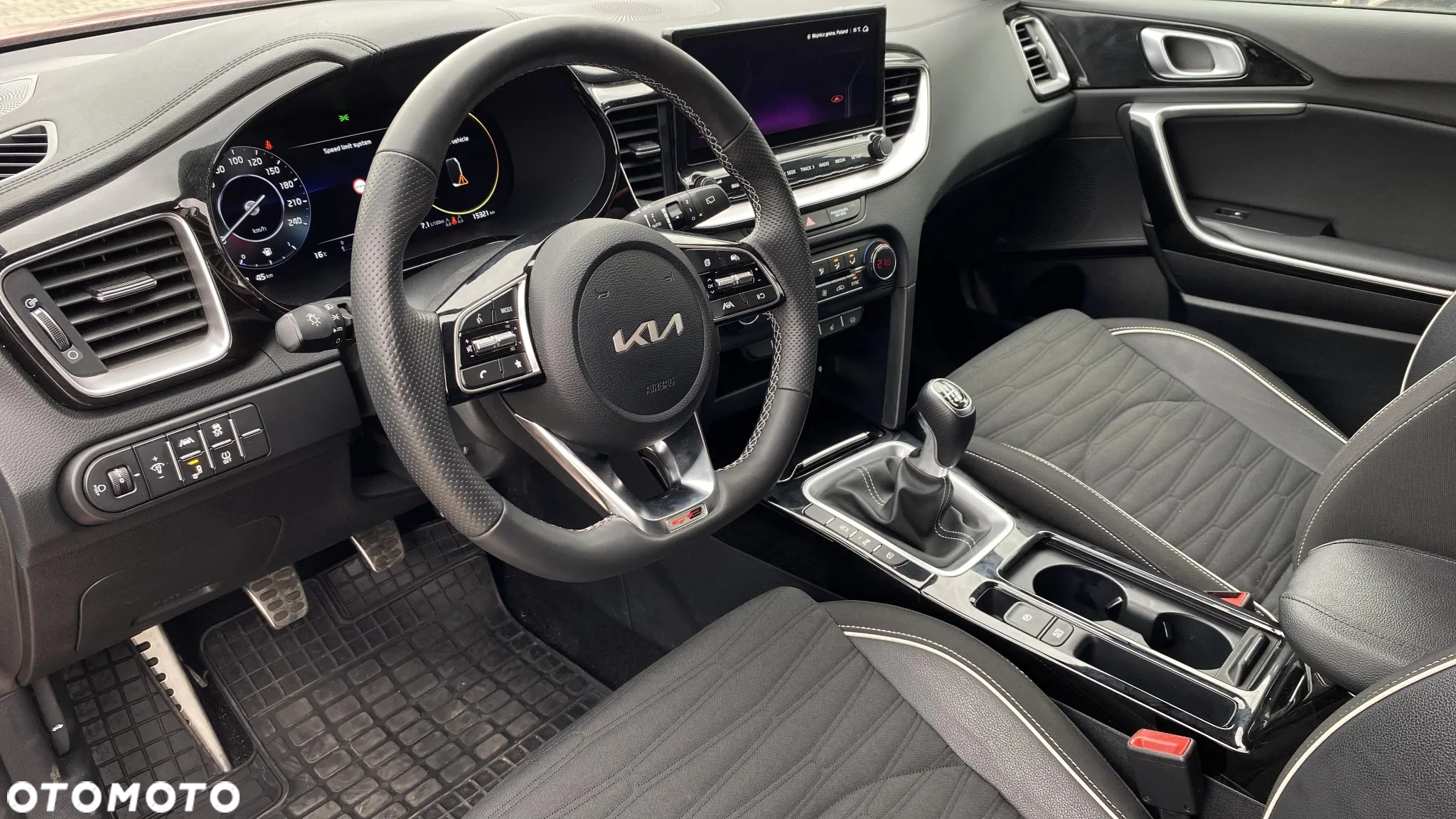 Kia ProCeed 1.5 T-GDI GT Line - 10