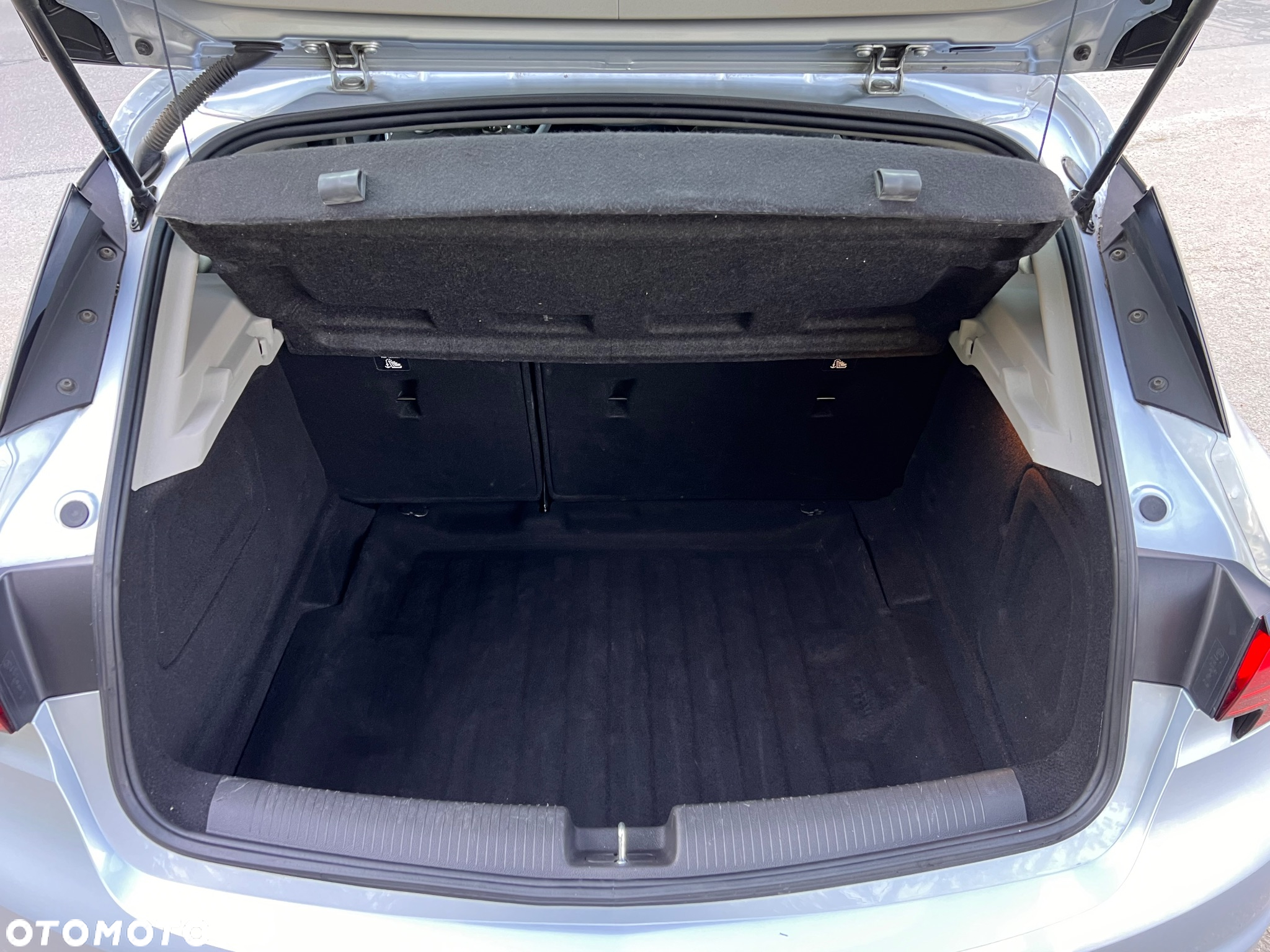 Opel Astra V 1.4 T Elite S&S - 34