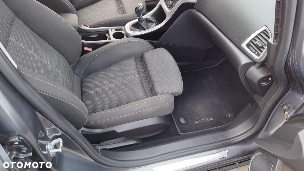 Opel Astra 1.4 Turbo Cosmo - 19