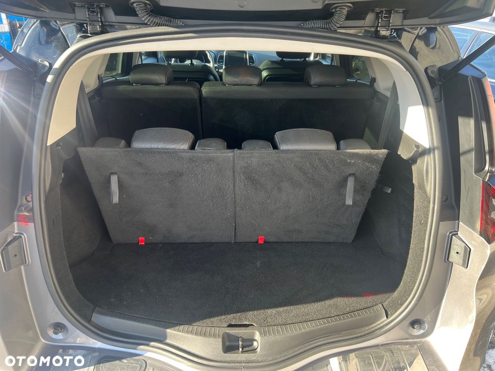 Renault Scenic Energy TCe 130 S&S Xmod Bose Edition - 30