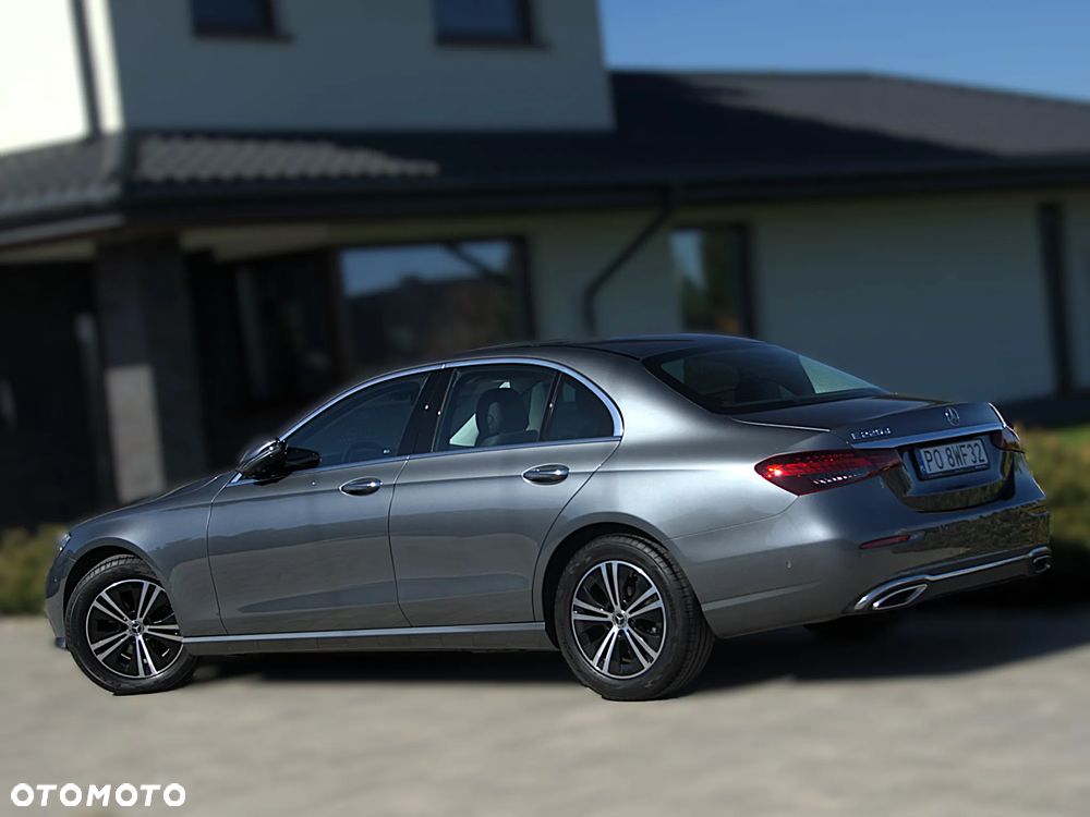 Mercedes-Benz Klasa E 220 d Avantgarde - 12